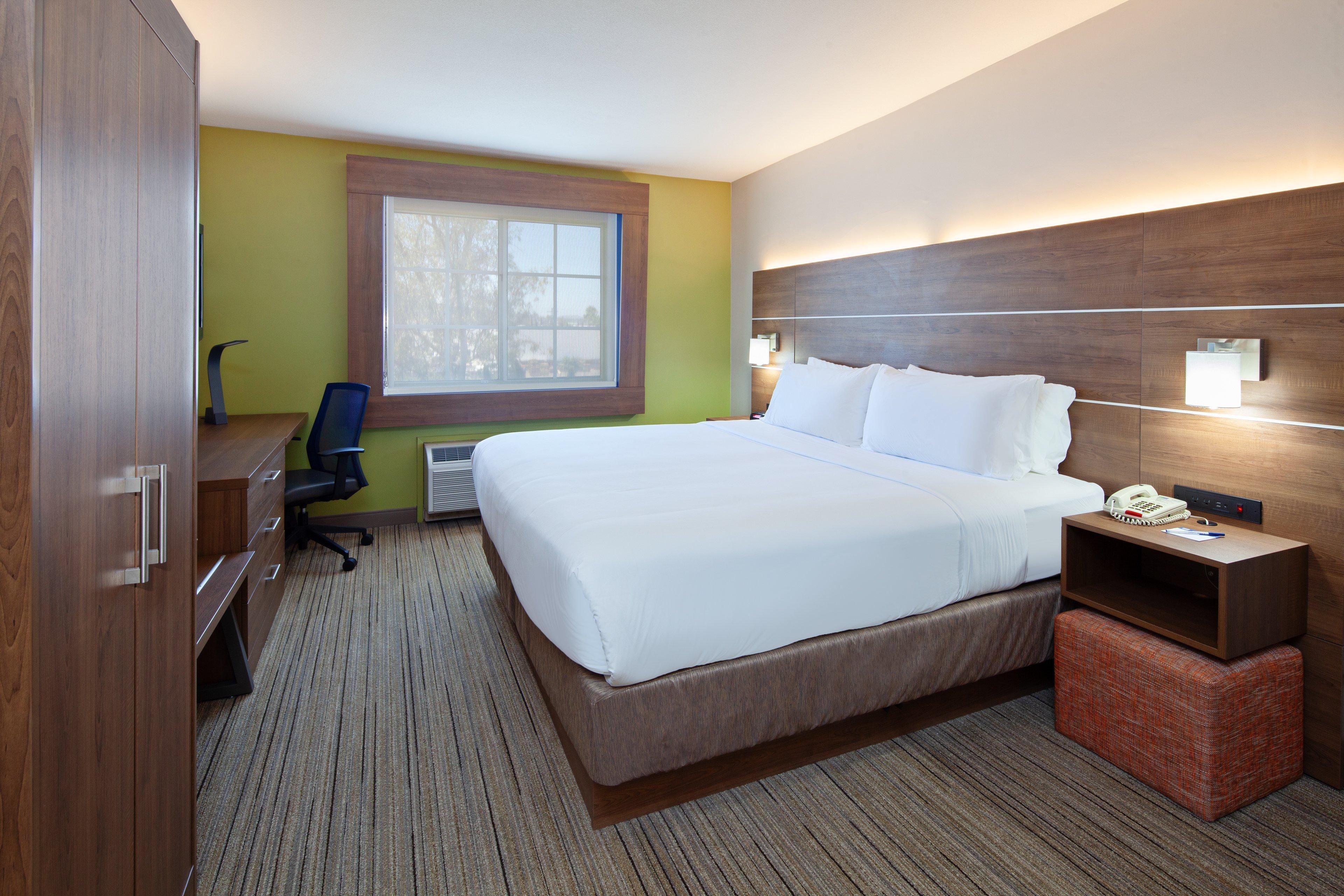 Holiday Inn Express Hotel & Suites San Diego-Escondido By Ihg Zewnętrze zdjęcie